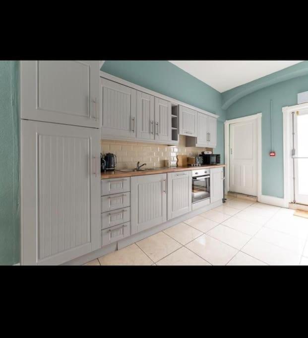 4Bed Townhouse In Heart Of Sligo Villa Exterior photo
